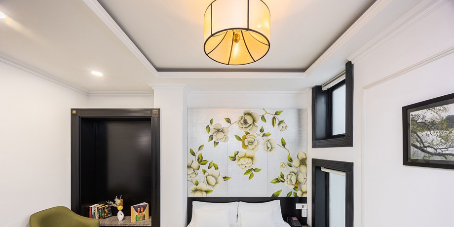 executive603 (3).jpg